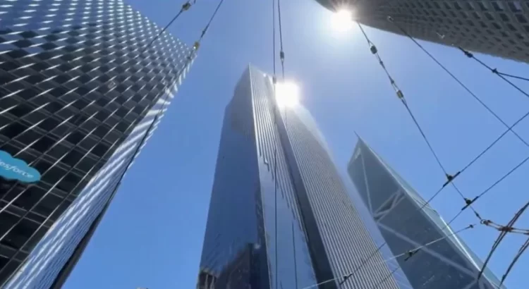 La Millennium Tower de San Francisco deja de hundirse, pero no revierte su inclinación según ingenieros