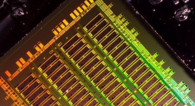 Estados Unidos refuerza controles para evitar exportación de chips a China