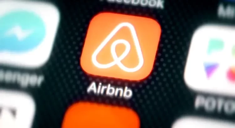Airbnb refuerza medidas contra fiestas no autorizadas utilizando IA
