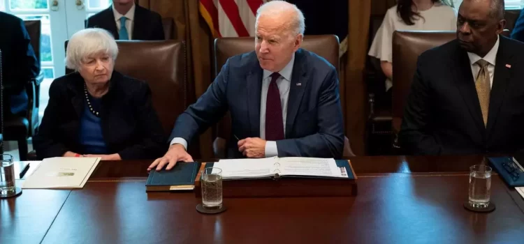 Biden anuncia nuevas sanciones contra Rusia a dos años del comienzo de la guerra en Ucrania