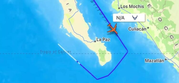 Avión militar de EU sobrevuela el área de Los Cabos