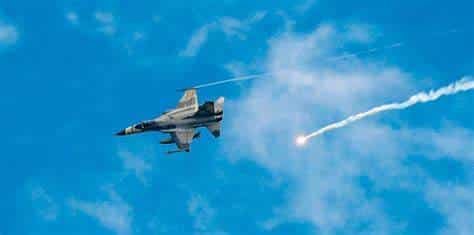 China realiza ejercicios militares alrededor de Taiwán China realiza ejercicios militares alrededor de Taiwán