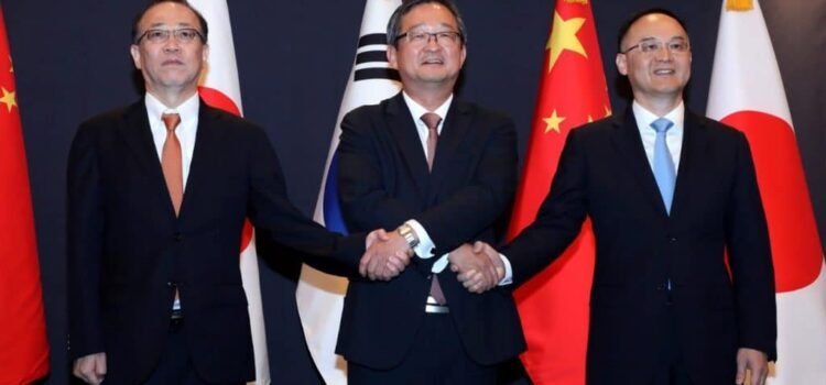 Japón, Corea del Sur y China se alían contra aranceles de Trump Japón, Corea del Sur y China se alían contra aranceles de Trump