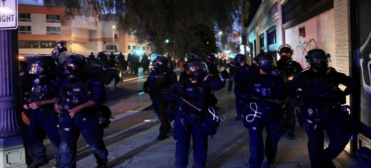 Trump ordena despliegue de la Guardia Nacional tras protestas en Los Ángeles