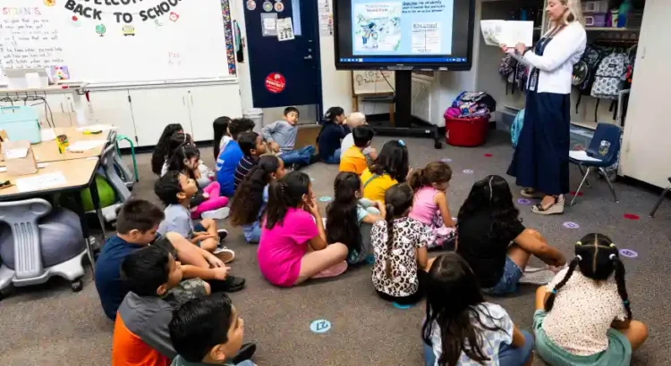 California ocupa el puesto 30 entre los mejores sistemas escolares públicos de Estados Unidos