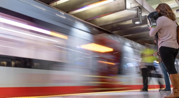 La modernización del control de trenes de Muni Metro recibe apoyo de una subvención estatal