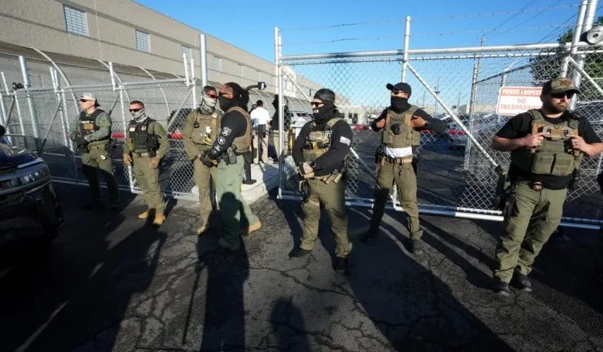 Congresistas demócratas del sur de California demandan por el acceso a los centros de detención de ICE