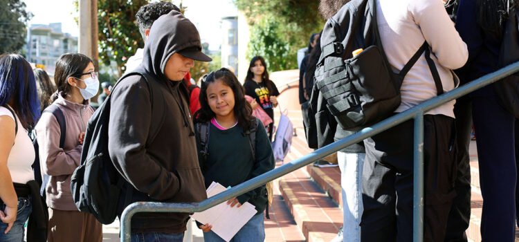 San Francisco acepta 3,4 millones de dólares para ampliar la unidad de defensa de la inmigración