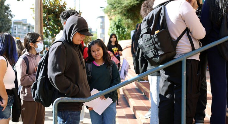 San Francisco acepta 3,4 millones de dólares para ampliar la unidad de defensa de la inmigración