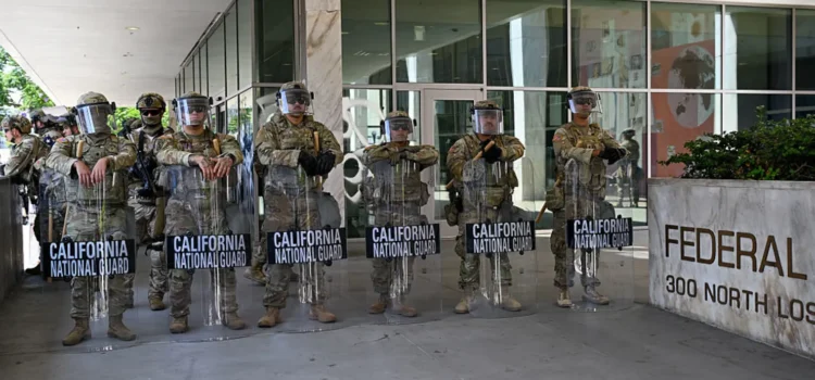 Juez dictamina que Trump no puede usar la Guardia Nacional ni al ejército en California