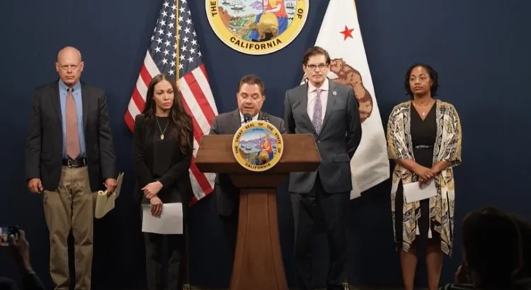 California aprueba ley pionera para regular chatbots con fines sociales