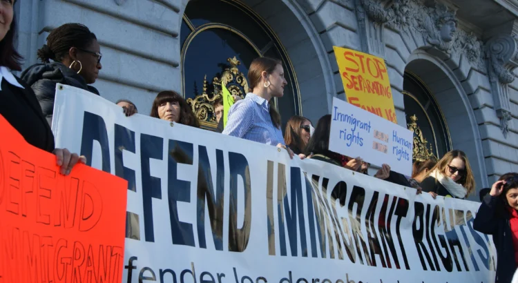 Piden a la Ciudad de San Francisco más recursos para atención legal para inmigrantes