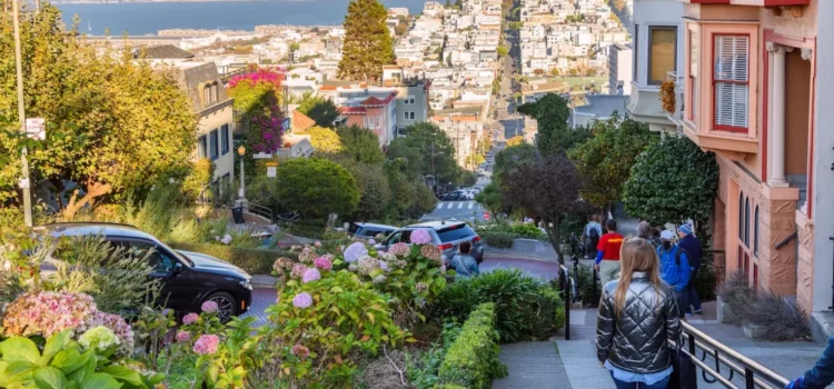 El plan de “zonificación familiar” en San Francisco enfrenta resistencia por desplazamientos.