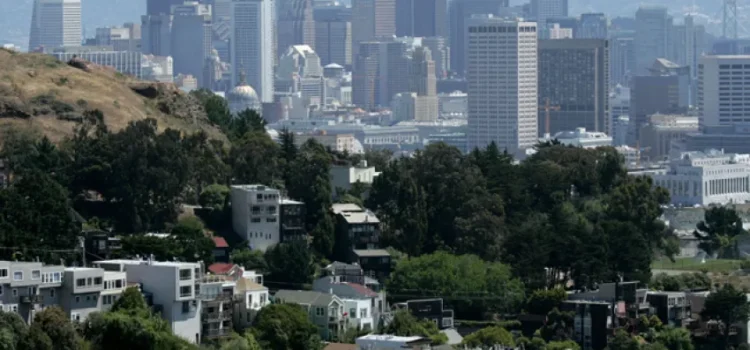 Alcalde de San Francisco busca construir edificios con más unidades