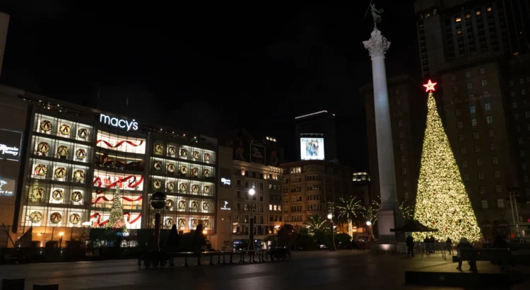 Se espera un gasto récord en vacaciones a medida que San Francisco aumenta las patrullas