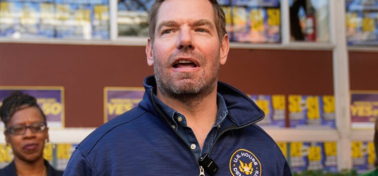 La campaña de Eric Swalwell para gobernador de California parece inevitable.